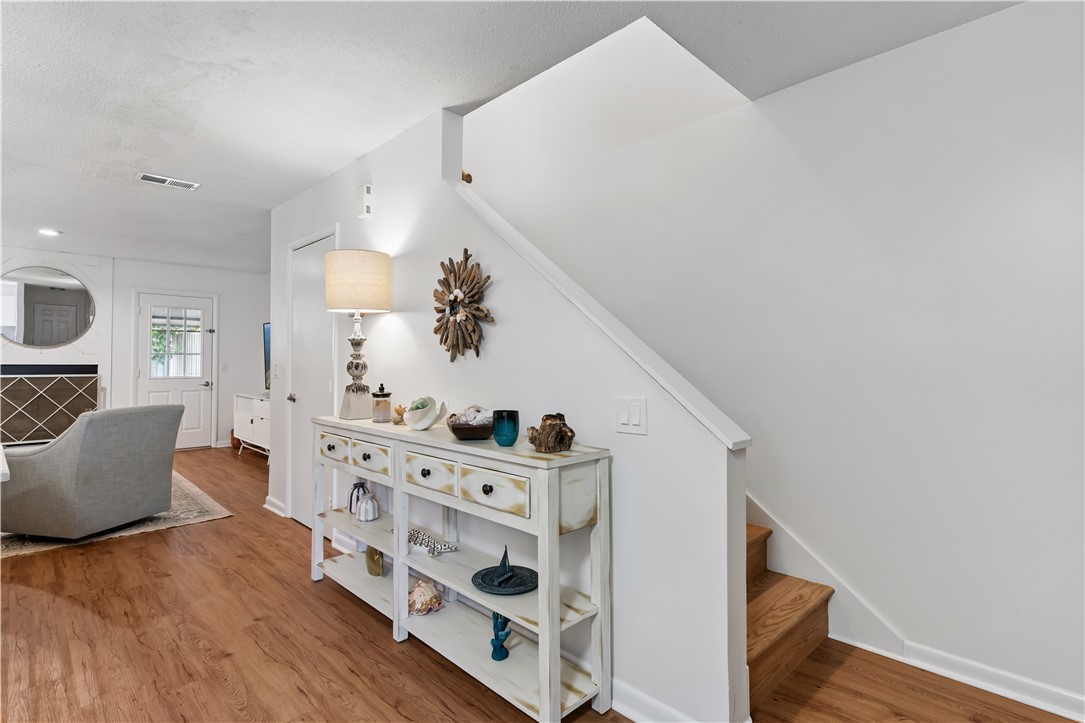 1498 Demere Road, Unit D3 St. Simons Island, GA 31522 - Photo 5 of 21