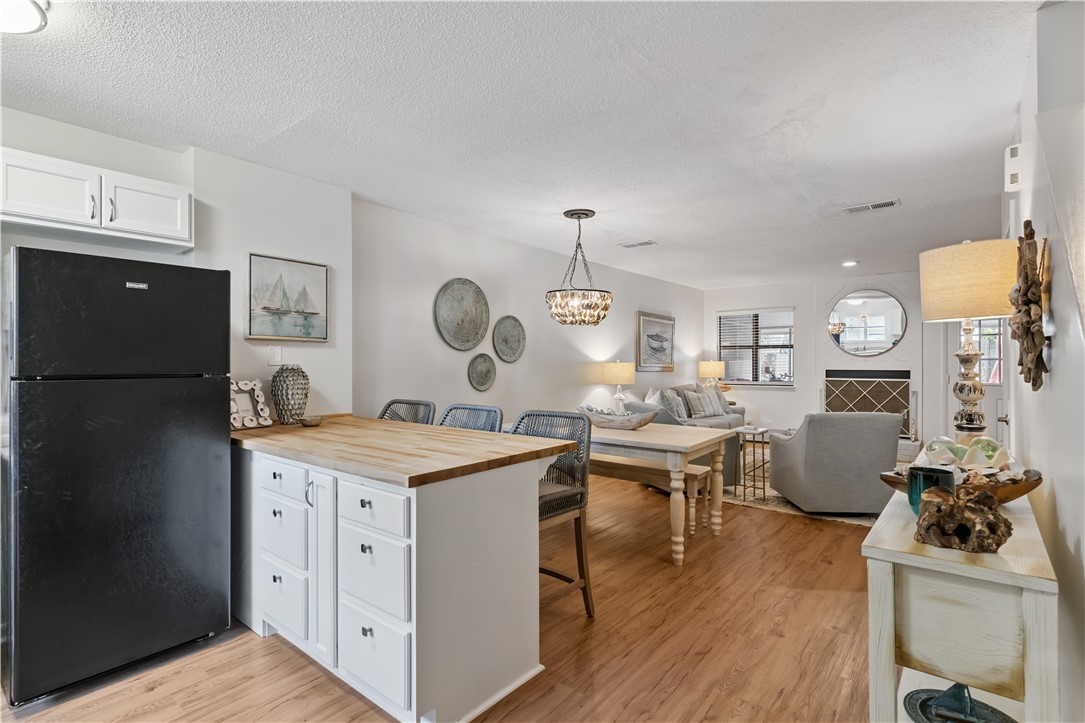 1498 Demere Road, Unit D3 St. Simons Island, GA 31522 - Photo 6 of 21