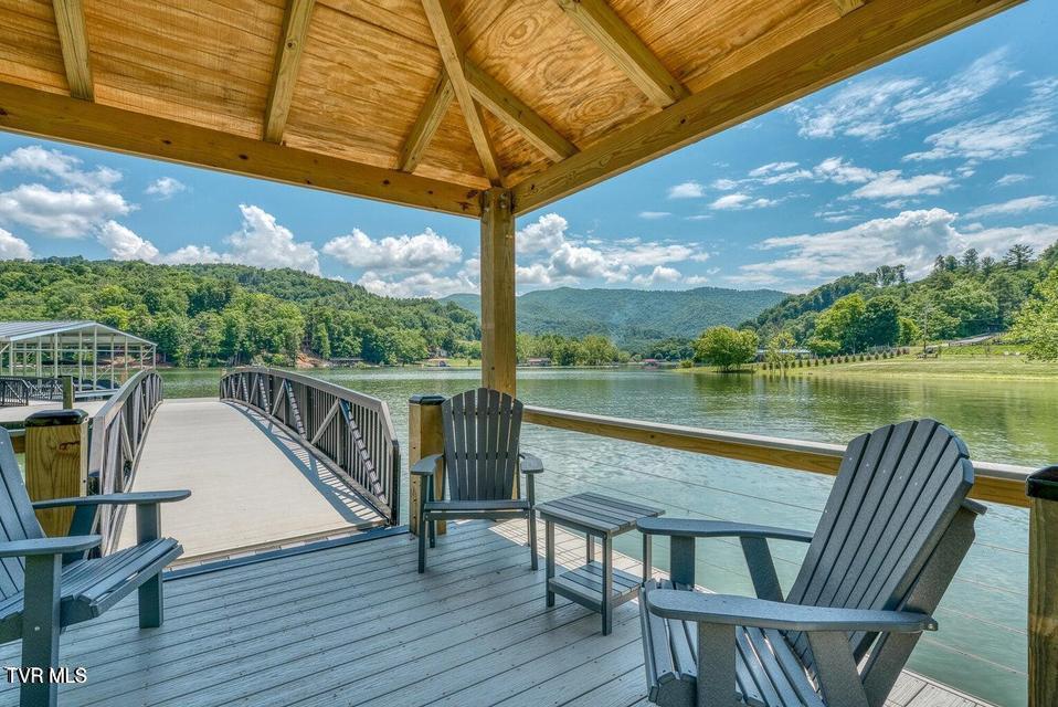 Lot 40 Cowan Town Road, Unit 40 Butler, TN 37640 - Photo 33 of 117 Eagle Bay Dock Shelter