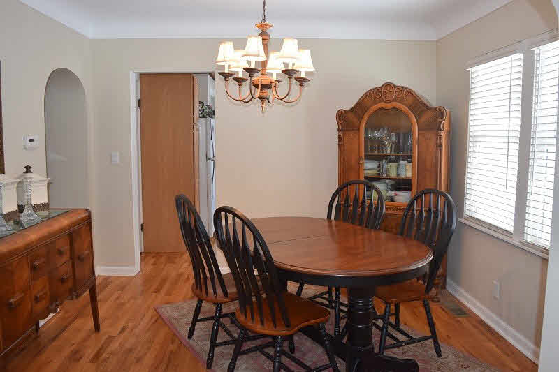 1129 East Midland Road Bay City, MI 48706 - Photo 4 of 14 Gallery Image 4