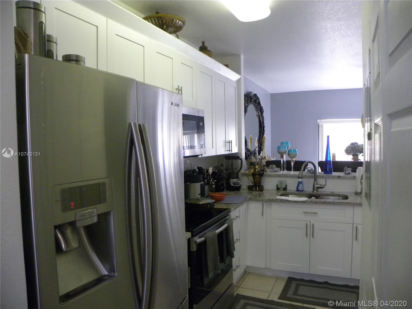 1555 Northeast 33rd Road, Unit 1122 Homestead, FL 33033 - Photo 5 of 13 Gallery Image 5