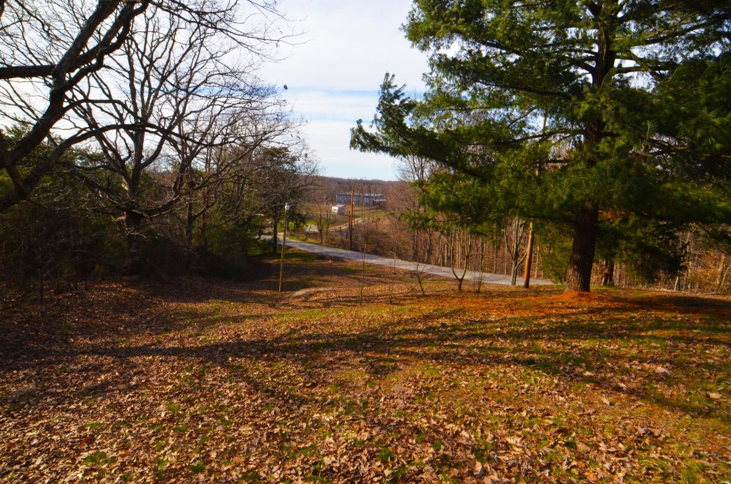 1605 Racetrack Road Irvine, KY 40336 - Photo 21 of 23 Great spot for your large garage!