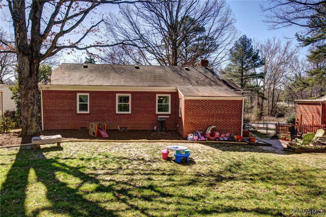 2814 Kenmore Road Henrico, VA 23228 - Photo 13 of 15 Gallery Image 13