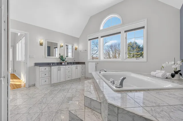 $1,195,000 | 141 Sidney Court, Yorktown Heights, NY 10598