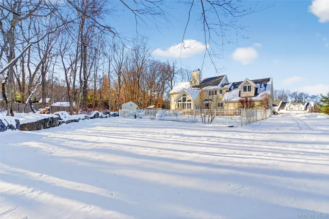 $1,195,000 | 141 Sidney Court, Yorktown Heights, NY 10598