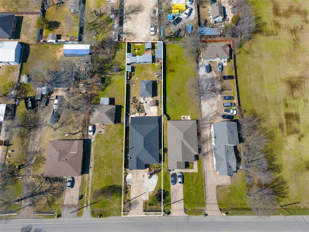 3809 Peachtree Road Balch Springs, TX 75180 - Photo 27 of 27 Drone / aerial view featuring a residential view