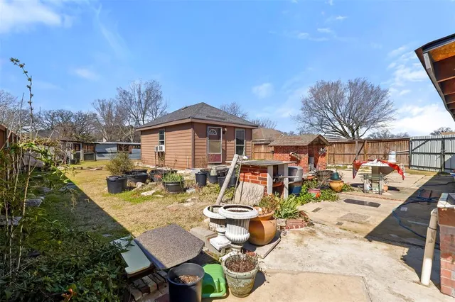 $350,000 | 3809 Peachtree Road, Balch Springs, TX 75180