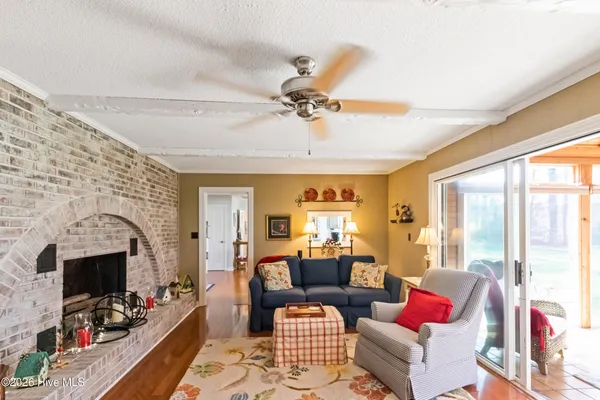 $450,000 | 409 Inlet Drive, Elizabeth City, NC 27909