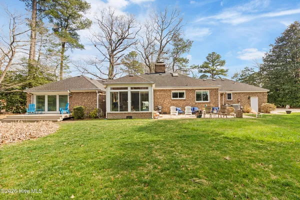 $450,000 | 409 Inlet Drive, Elizabeth City, NC 27909