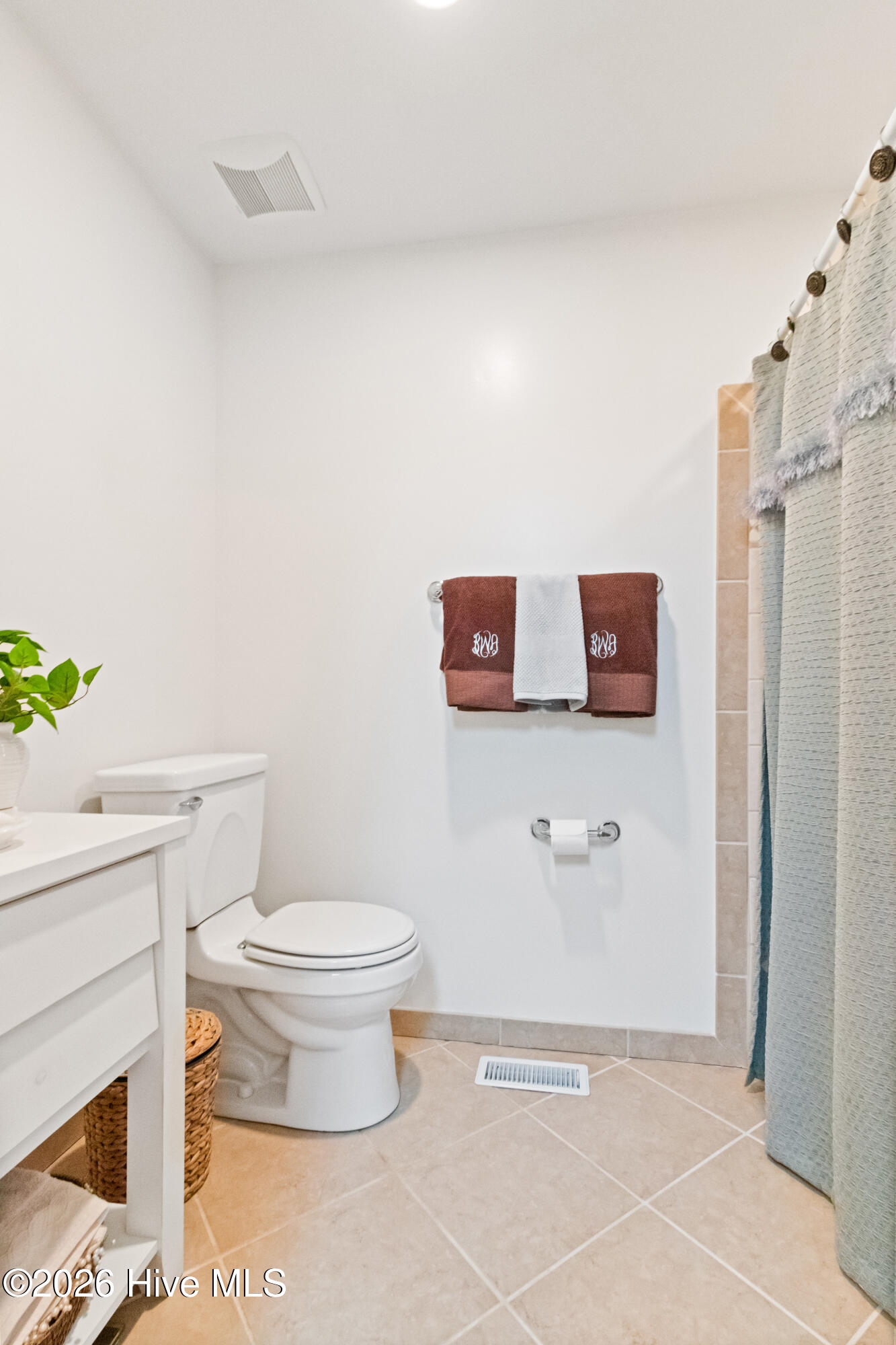 409 Inlet Drive Elizabeth City, NC 27909 - Photo 30 of 56 Primary Bath