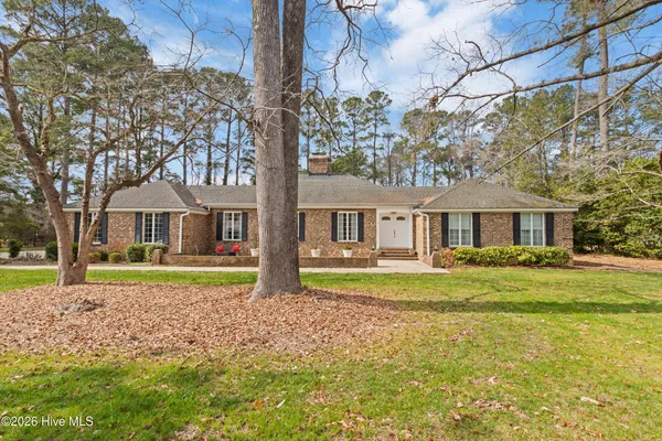 $450,000 | 409 Inlet Drive, Elizabeth City, NC 27909