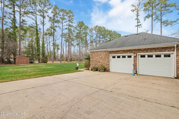 $450,000 | 409 Inlet Drive, Elizabeth City, NC 27909