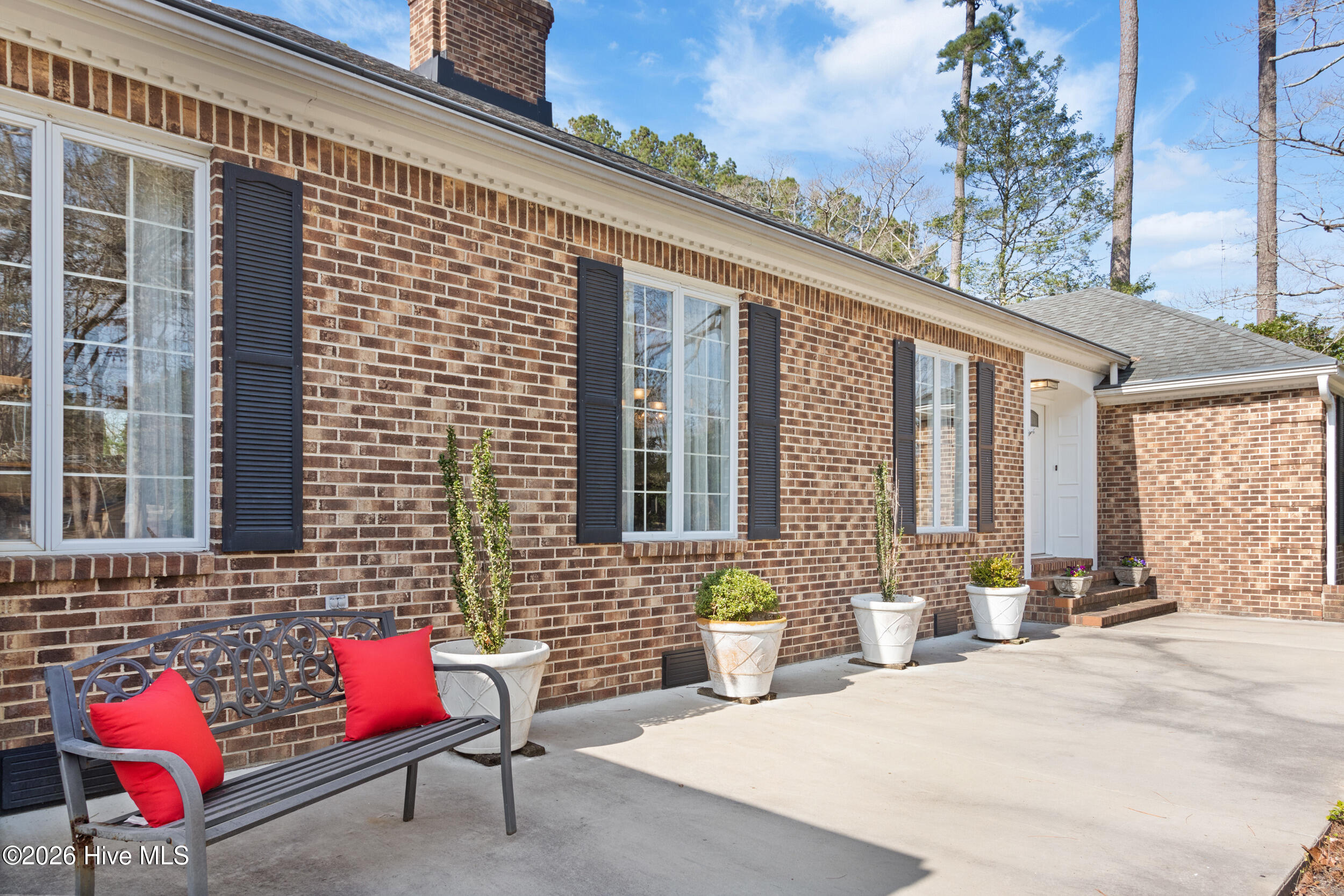 409 Inlet Drive Elizabeth City, NC 27909 - Photo 53 of 56 Patio