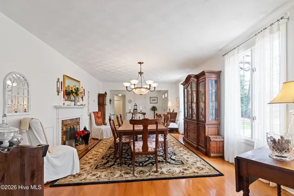 $450,000 | 409 Inlet Drive, Elizabeth City, NC 27909