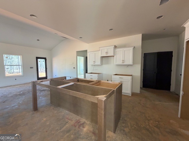 226 Robert Williams Road Pine Mountain, GA 31822 - Photo 3 of 34 a kitchen that has a sink and a stove in it