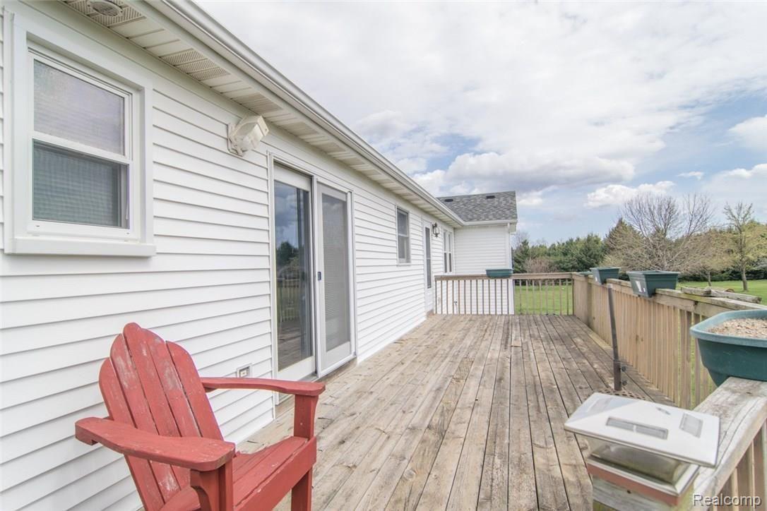 3811 Reamer Road Lapeer, MI 48446 - Photo 54 of 62 DSC_0351.jpg