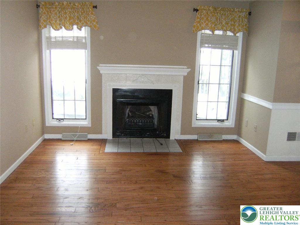 390 Fairview Street Emmaus, PA 18049 - Photo 15 of 34
