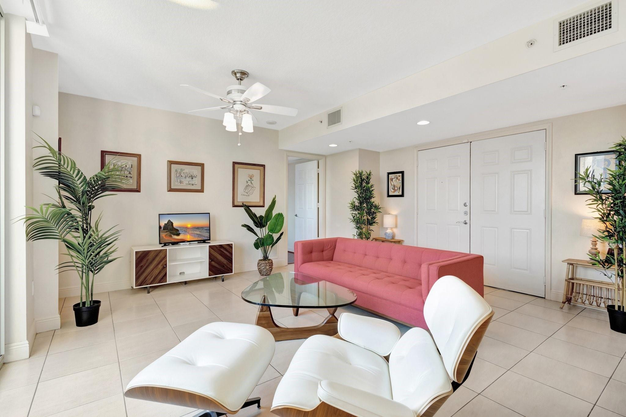 610 Clematis Street, Unit 412 West Palm Beach, FL 33401 - Photo 5 of 52 Photo 5