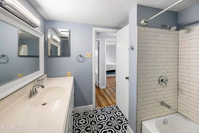 $299,000 | 5709 Lyons View Pike, Unit 1119, Knoxville, TN 37919