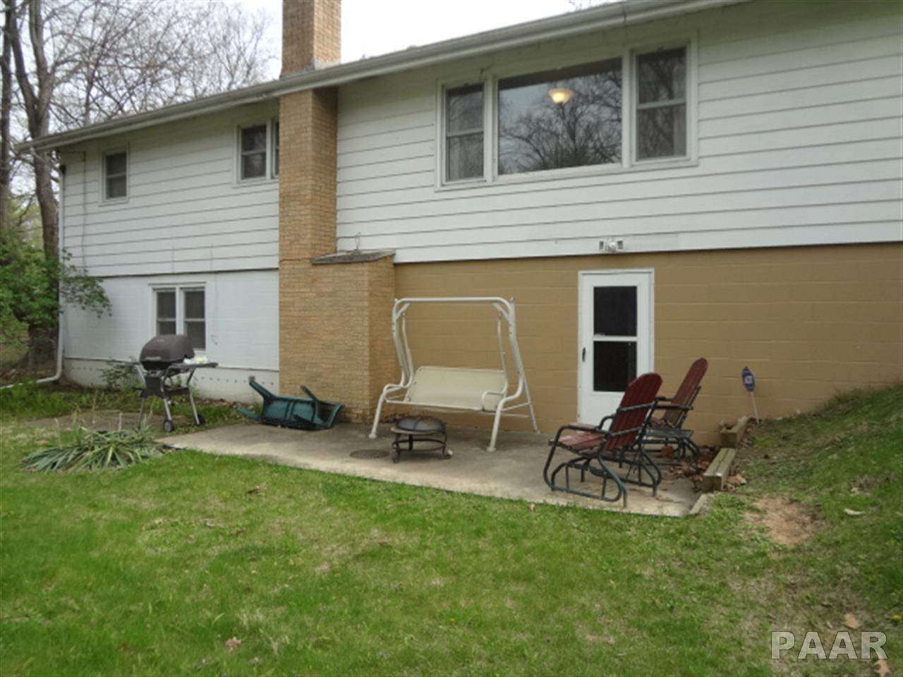 527 West Timber Ridge Drive Peoria, IL 61615 - Photo 18 of 25 Gallery Image 18