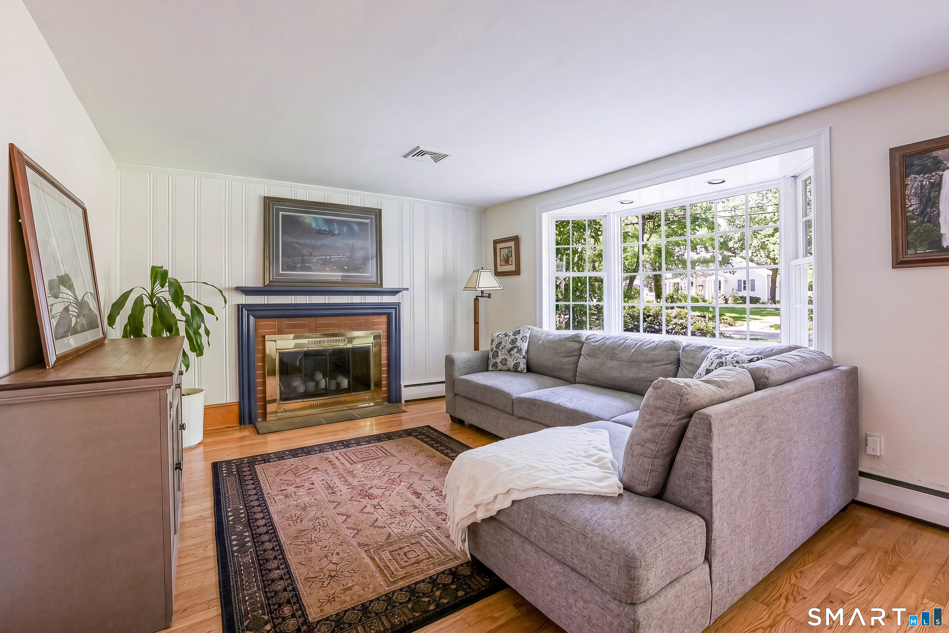 21 Geneva Road Norwalk, CT 06850 - Photo 15 of 36
