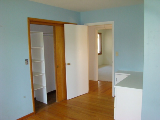2415 North Headley Road Bloomington, IN 47408 - Photo 12 of 25