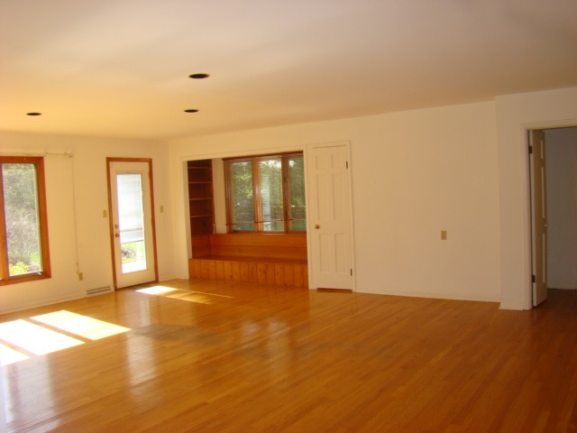 2415 North Headley Road Bloomington, IN 47408 - Photo 5 of 25