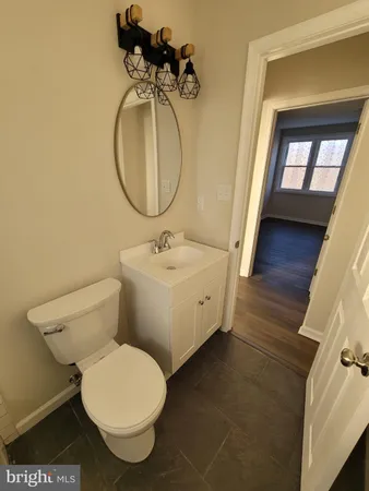 $1,400 | 418 Pfeiffer Street, Unit 2, Camden, NJ 08105