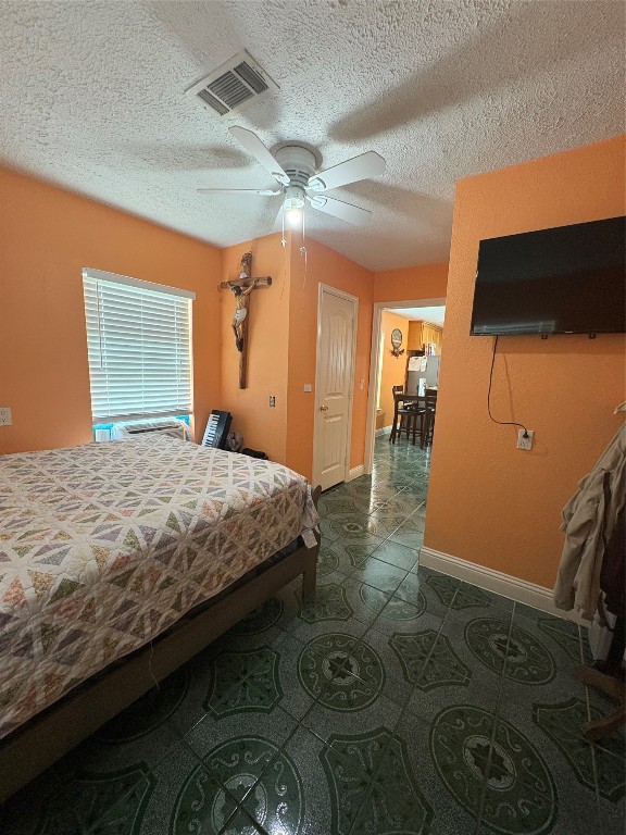 13013 Breezeway Street Houston, TX 77037 - Photo 12 of 18
