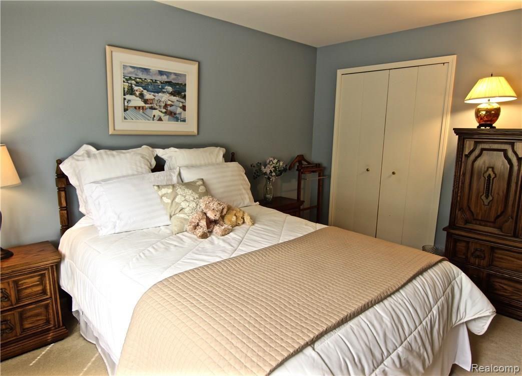 3367 Edmunton Drive Rochester, MI 48306 - Photo 26 of 82 L:\3367 Edmunton\IMG_2777.jpg