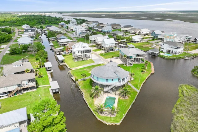 $975,000 | 141 Janelle Drive, Bay St. Louis, MS 39520