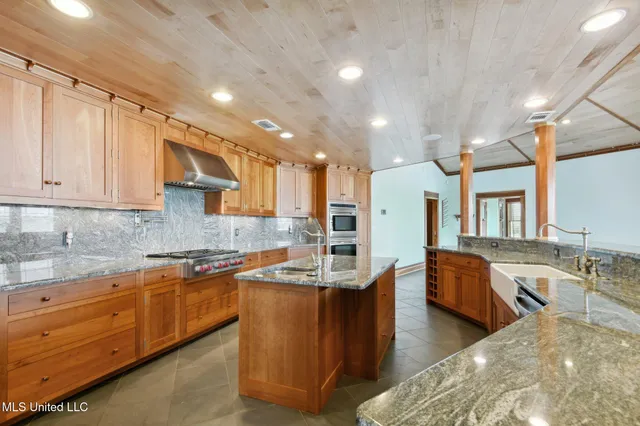 $975,000 | 141 Janelle Drive, Bay St. Louis, MS 39520