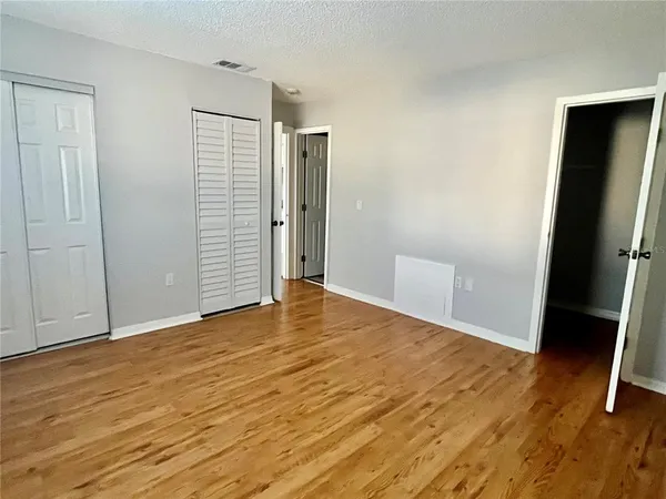 $1,300 | 2701 Hidden Lake Drive North, Unit F, Sarasota, FL 34237