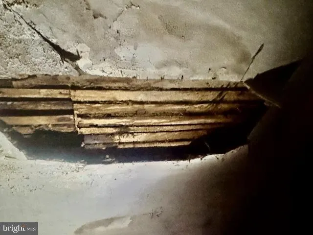 $30,000 | 20 Bull Run Street, Coaldale, PA 18218