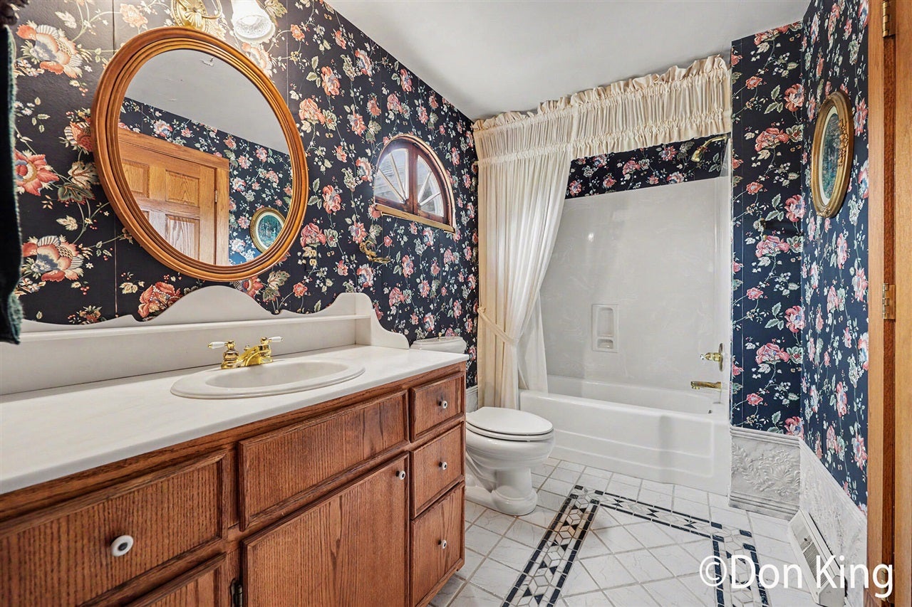 296 13 Mile Road Northeast Sparta, MI 49345 - Photo 17 of 30 Gallery Image 17