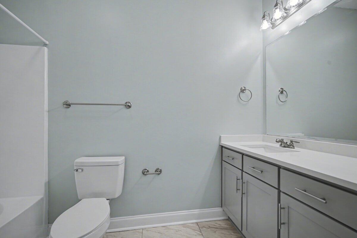 2021 Basildon Road, Unit 2021 Mount Pleasant, SC 29466 - Photo 20 of 34 2021 Basildon Road-20