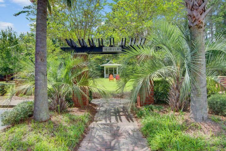 2021 Basildon Road, Unit 2021 Mount Pleasant, SC 29466 - Photo 31 of 34 Walking Path