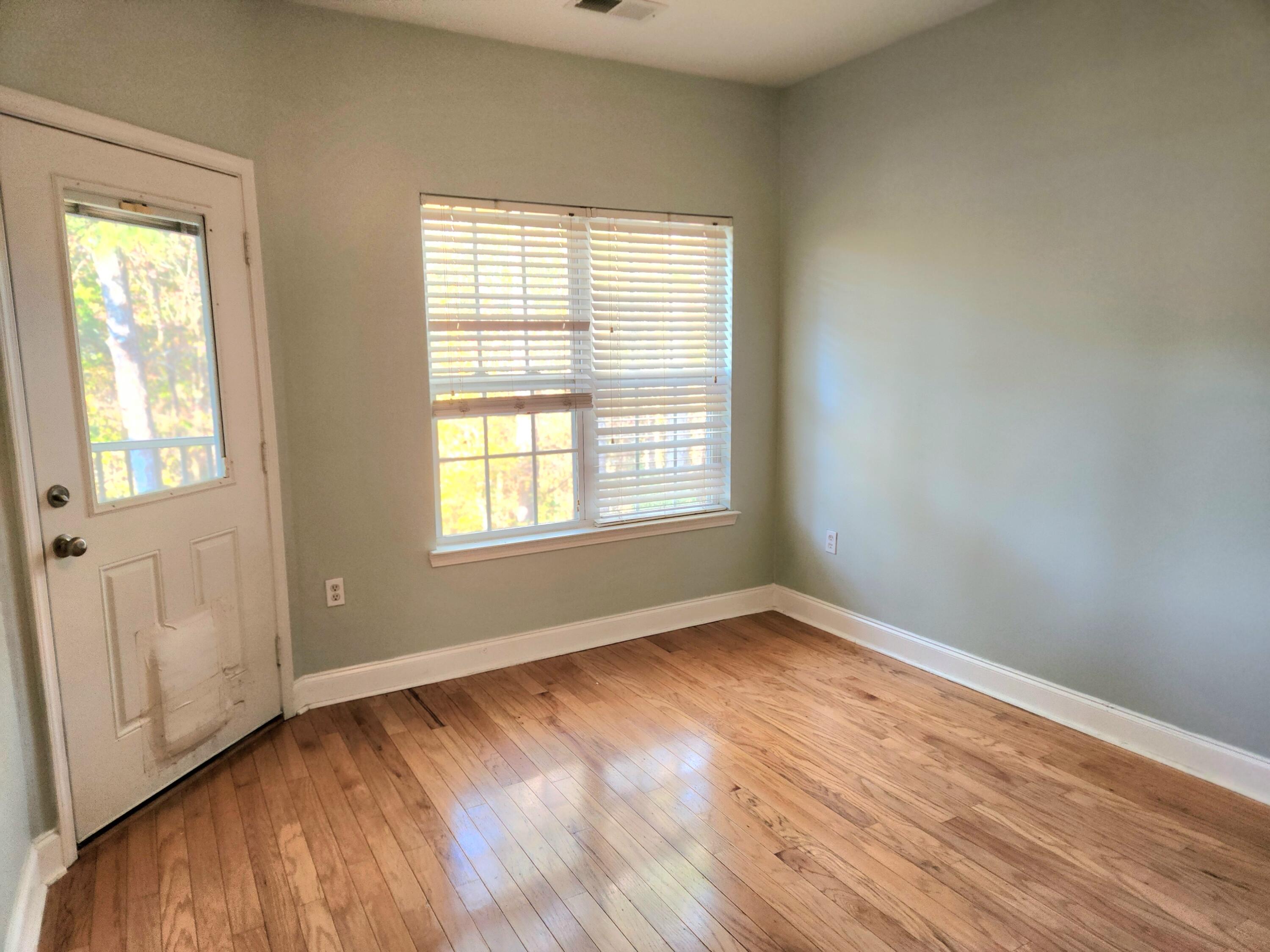 2021 Basildon Road, Unit 2021 Mount Pleasant, SC 29466 - Photo 8 of 22 20251213_154137