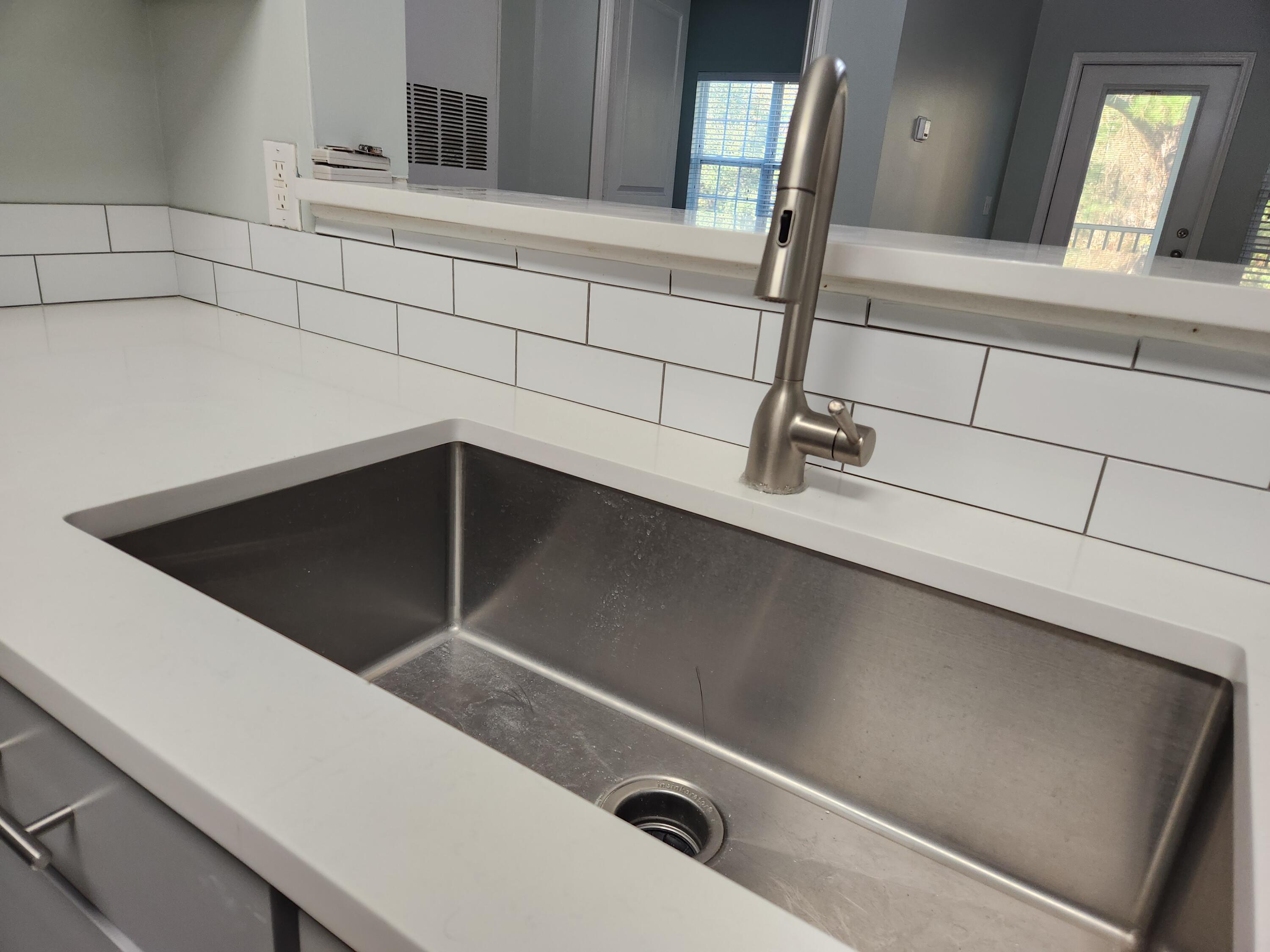 2021 Basildon Road, Unit 2021 Mount Pleasant, SC 29466 - Photo 9 of 34 20251213_160104