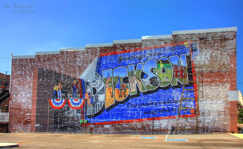0 Treemont Road Dickson, TN 37055 - Photo 5 of 9 a street sign