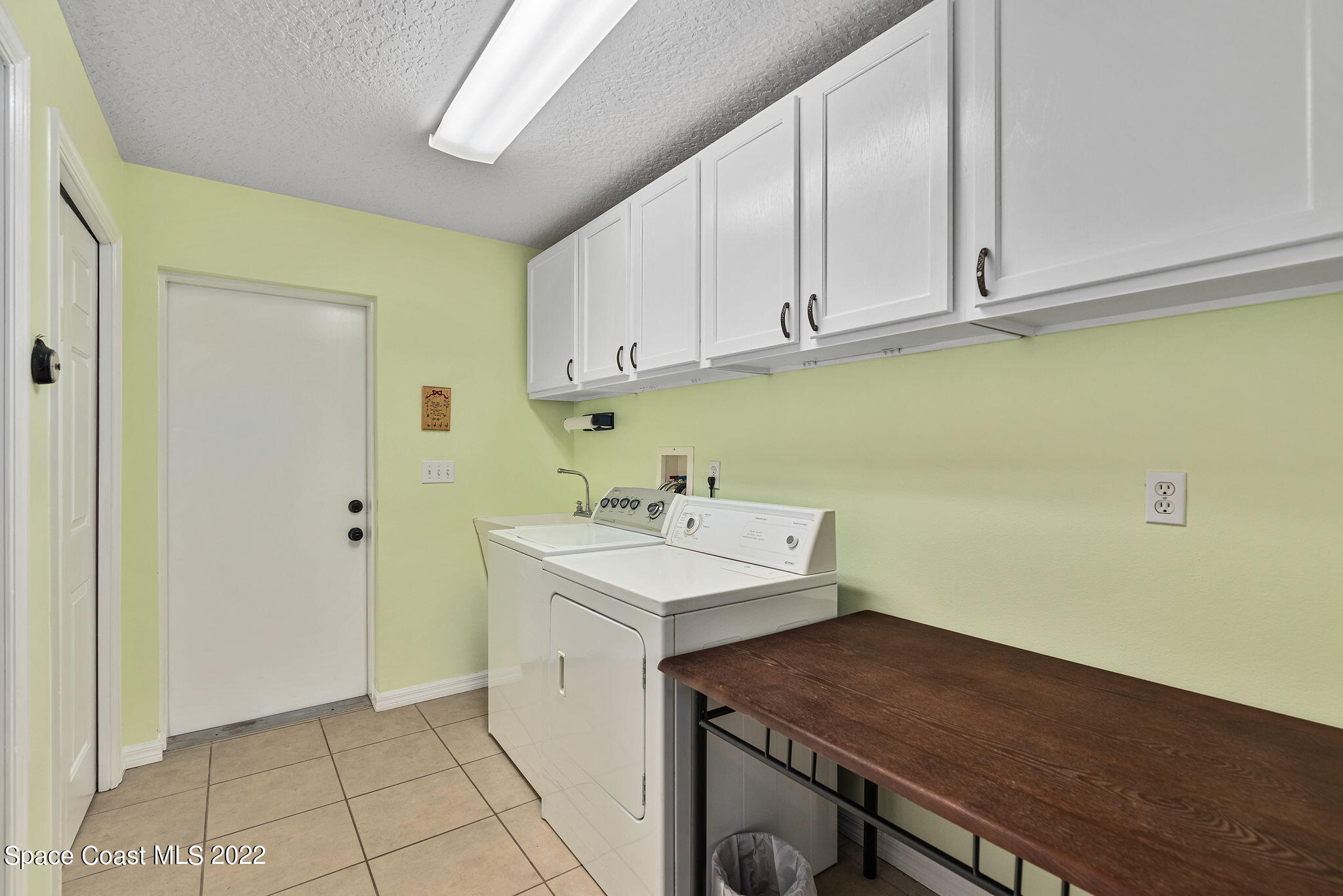 5200 Mar-Lin Woods Road Mims, FL 32754 - Photo 22 of 40 Laundry Room