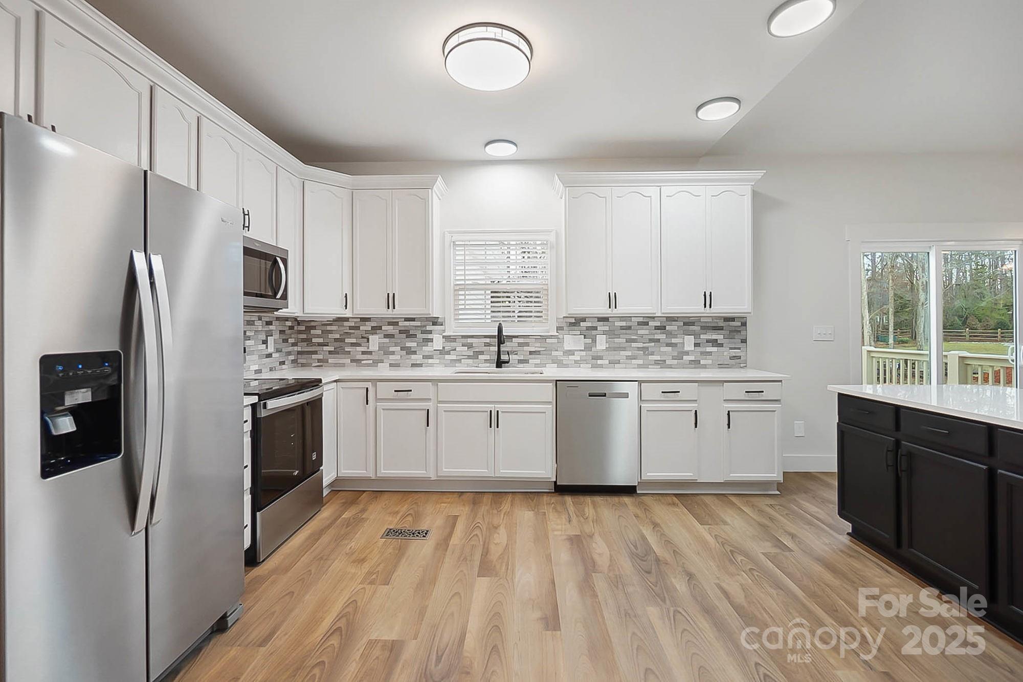 3802 McKee Road Charlotte, NC 28270 - Photo 12 of 40