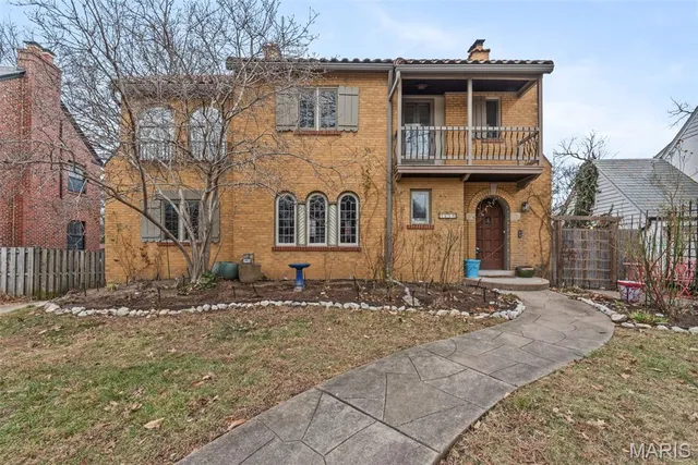 $524,900 | 7615 Stanford Avenue, St. Louis, MO 63130