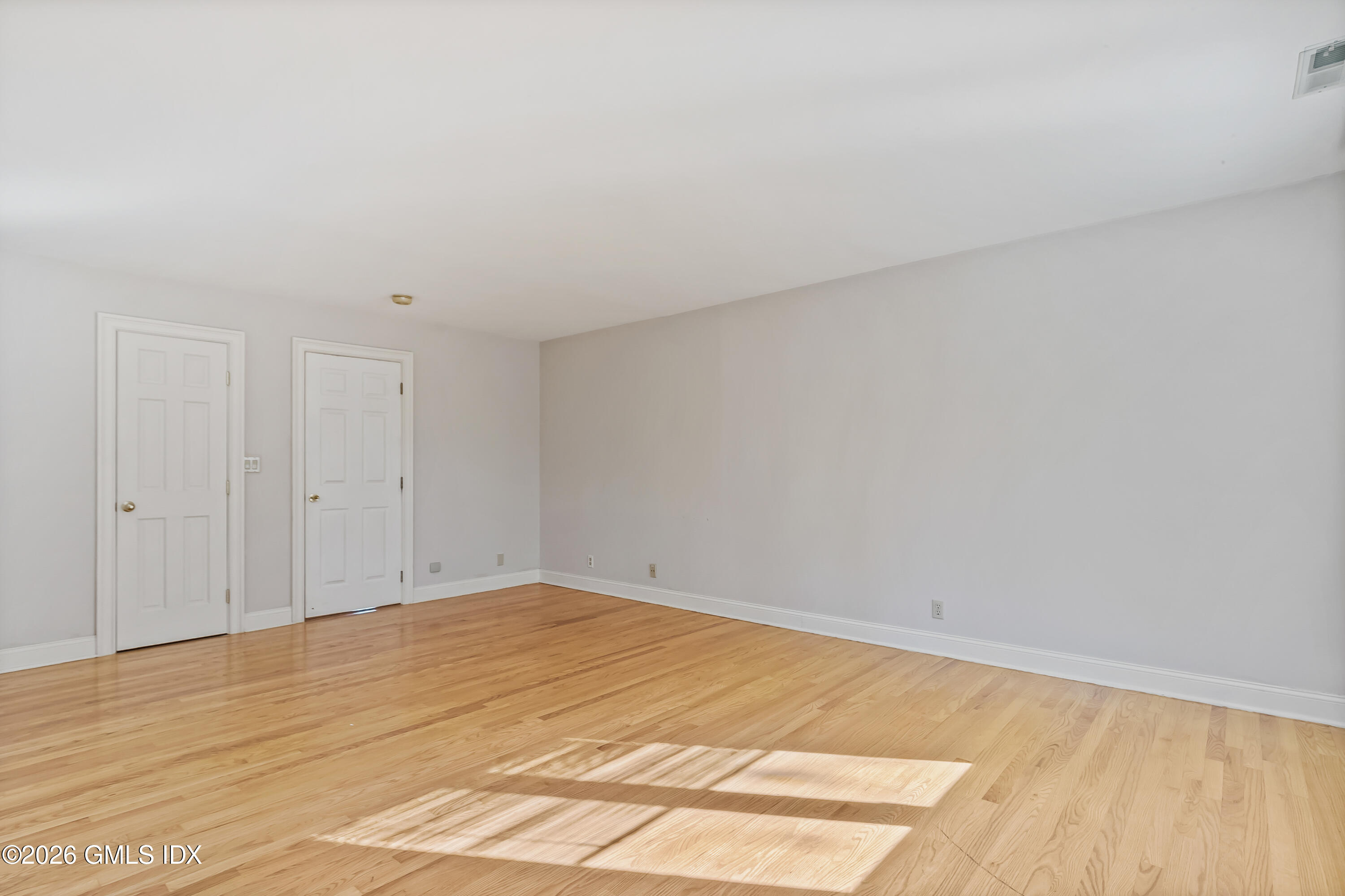 145 R Shore Road Old Greenwich, CT 06870 - Photo 26 of 40 34-print-145r-shore-rd