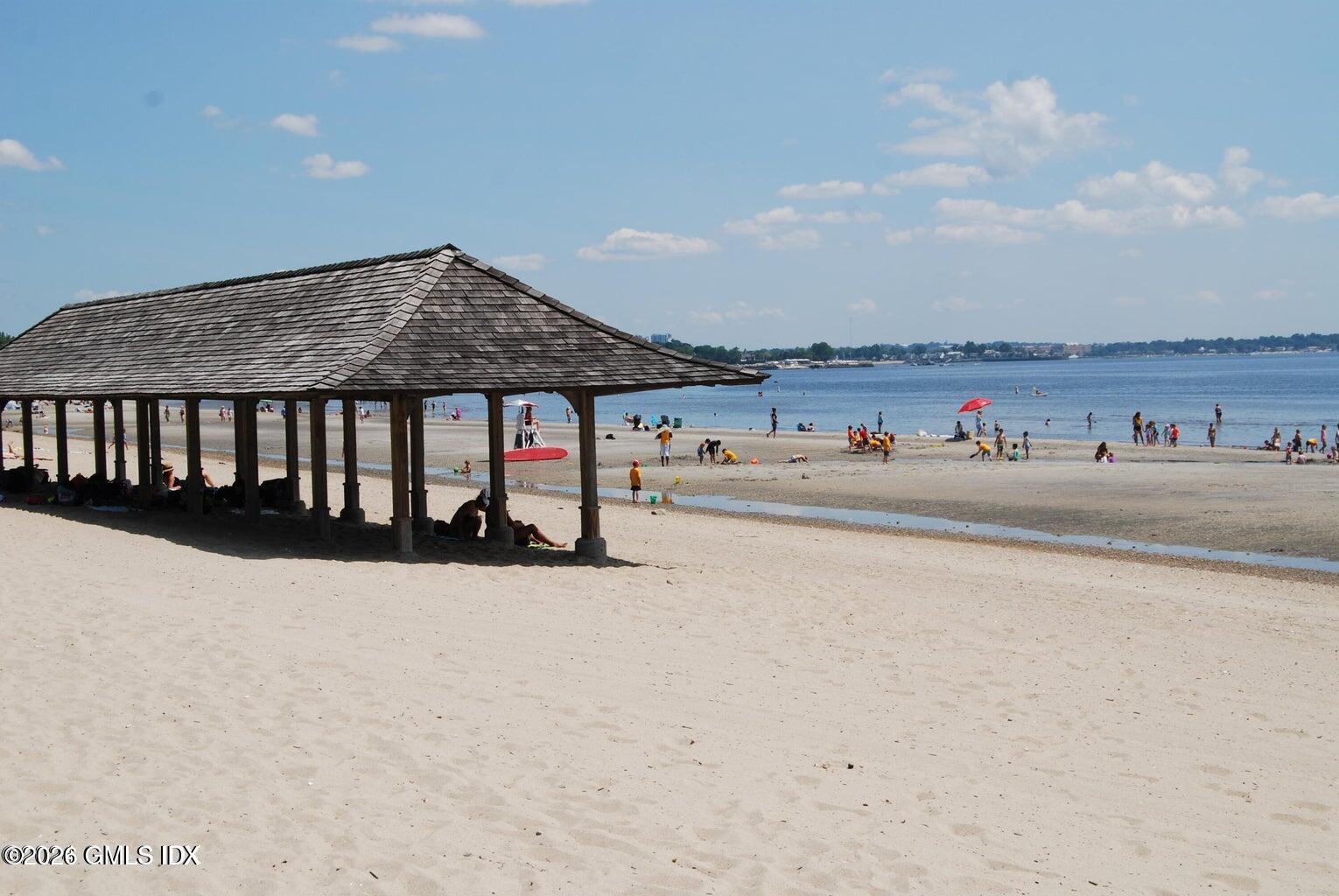145 R Shore Road Old Greenwich, CT 06870 - Photo 38 of 40 20240827194223531571000000-o
