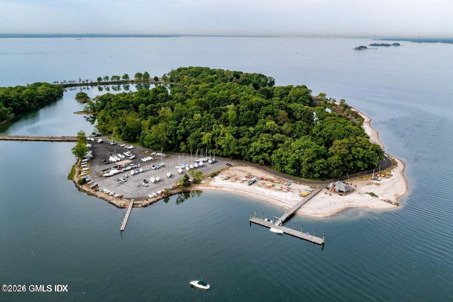 145 R Shore Road Old Greenwich, CT 06870 - Photo 40 of 40 20240827194515039222000000-o