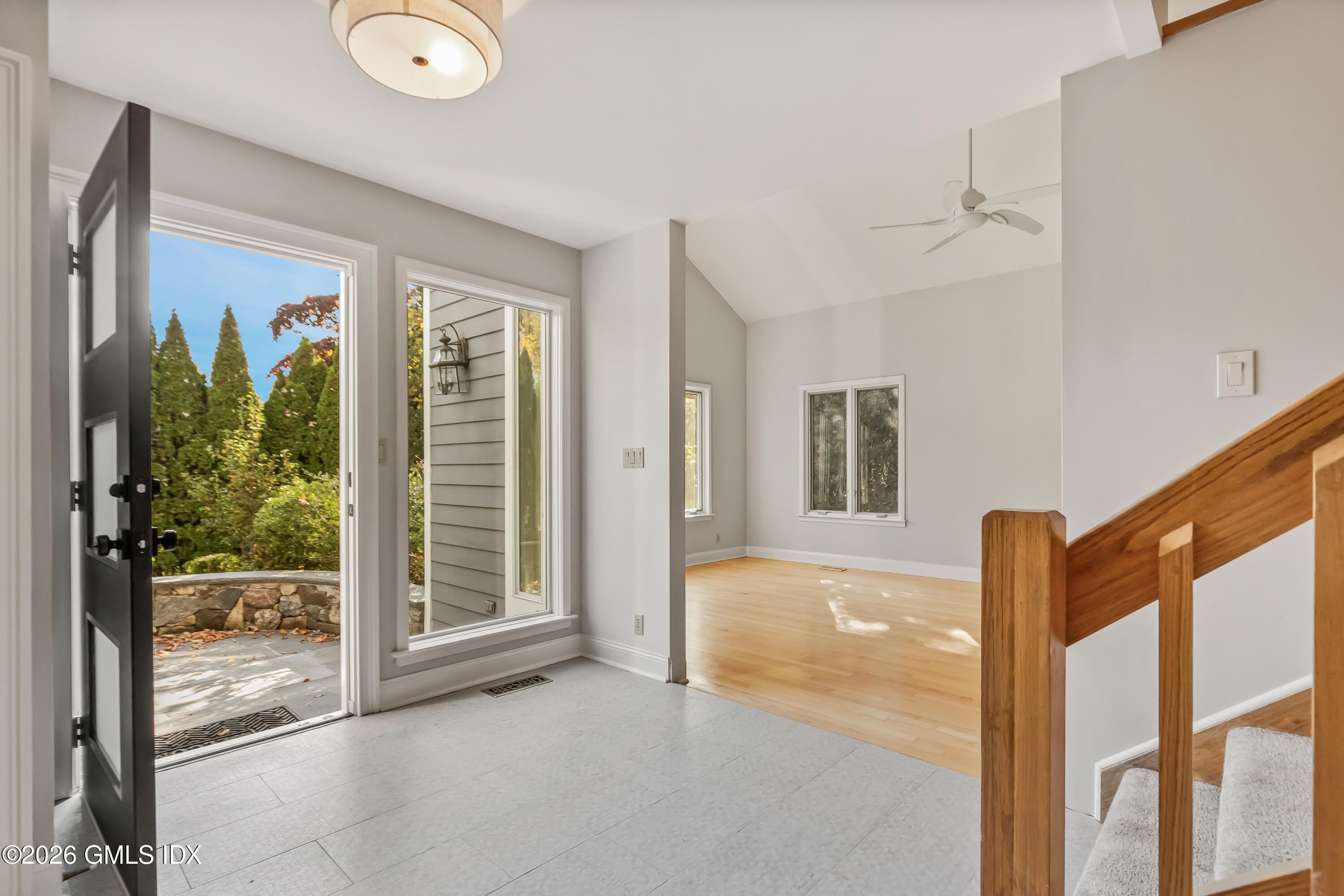 145 R Shore Road Old Greenwich, CT 06870 - Photo 5 of 40 3-print-145r-shore-rd