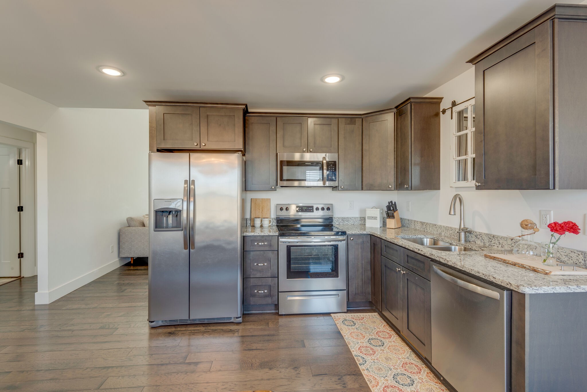 881 Hooper Road Charlotte, TN 37036 - Photo 13 of 29 Gallery Image 13