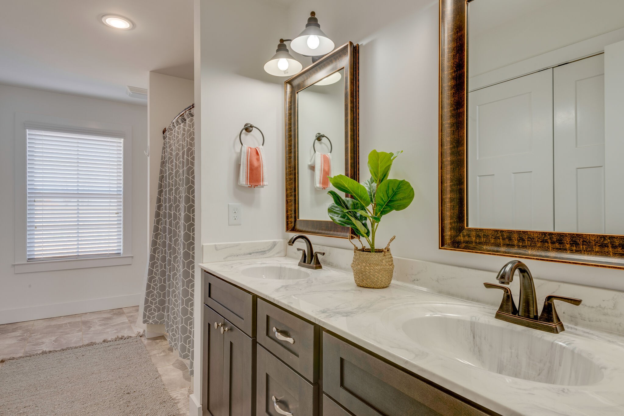 881 Hooper Road Charlotte, TN 37036 - Photo 17 of 29 Gallery Image 17