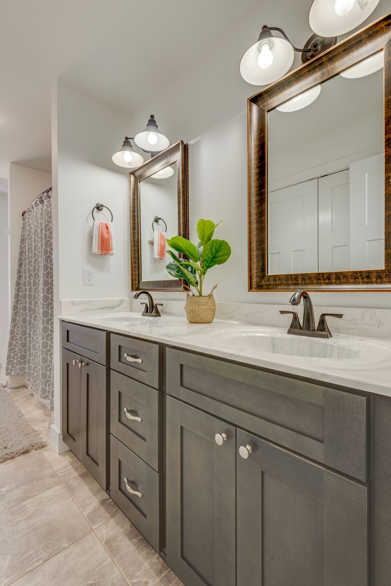 881 Hooper Road Charlotte, TN 37036 - Photo 18 of 29 Gallery Image 18